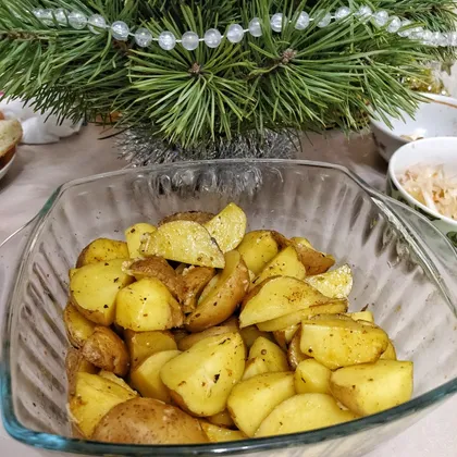 Картошка по-деревенски в микроволновке на новый год