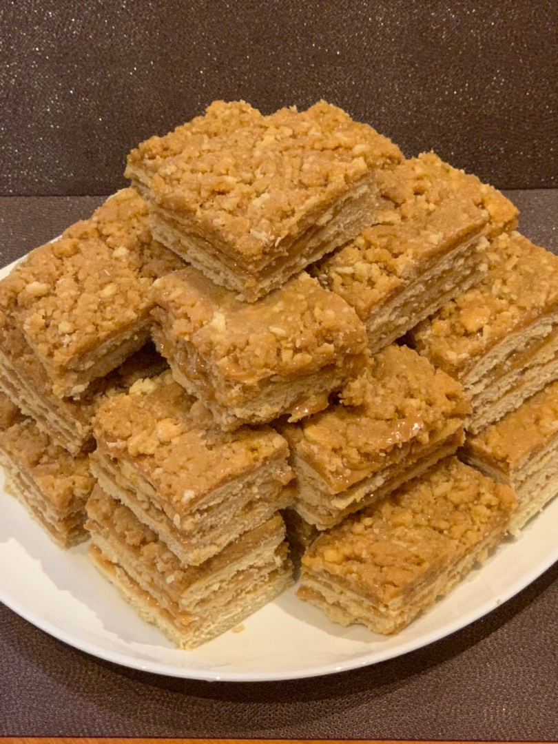 Прессованный пирог со сгущёнкой