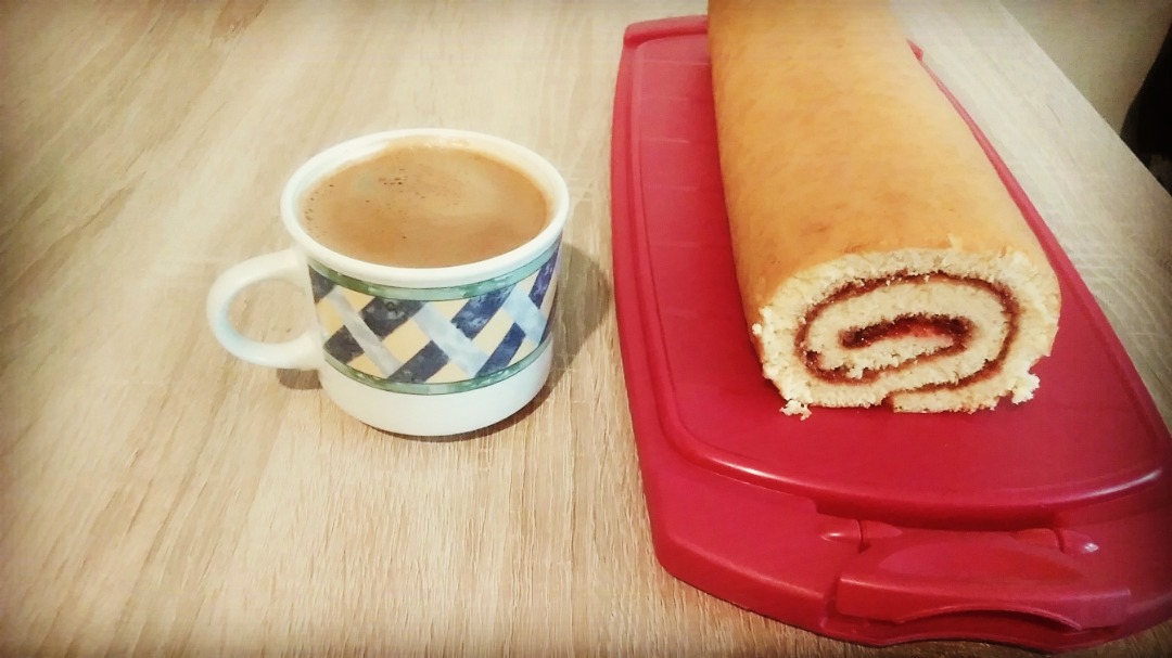 Медовый рулет