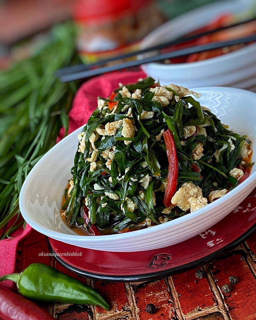 🥢Жареный джусай с яйцами (джусай саджидан). Уйгурская кухня рецепт с фото  пошаговый от Оксана - Овкусе.ру