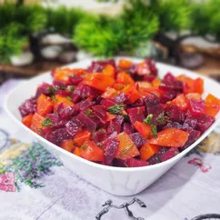 Салат из свеклы и моркови 