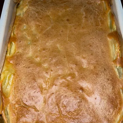 Пирог из заливного теста с курицей и картошкой