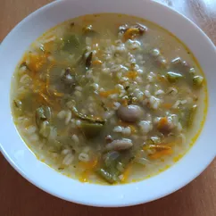 Рассольник с грибами и болгарским перцем без картофеля