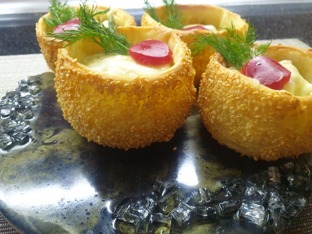 Жюльен в корзиночке