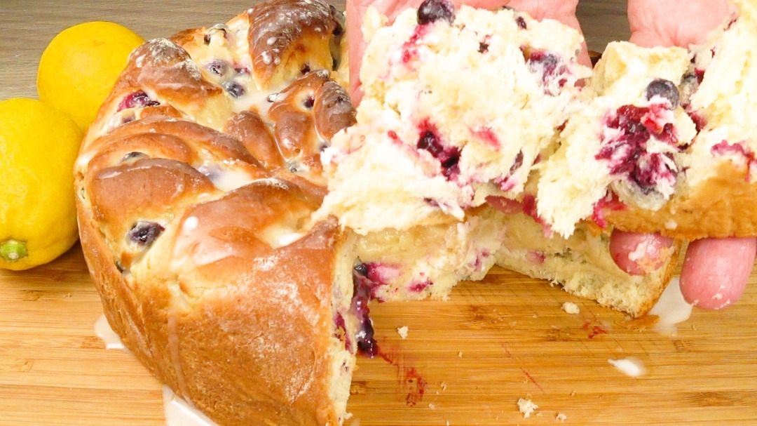 Пирог с лимонным кремом, смородиной и творогом | Pie with lemon cream, currants and cottage cheese