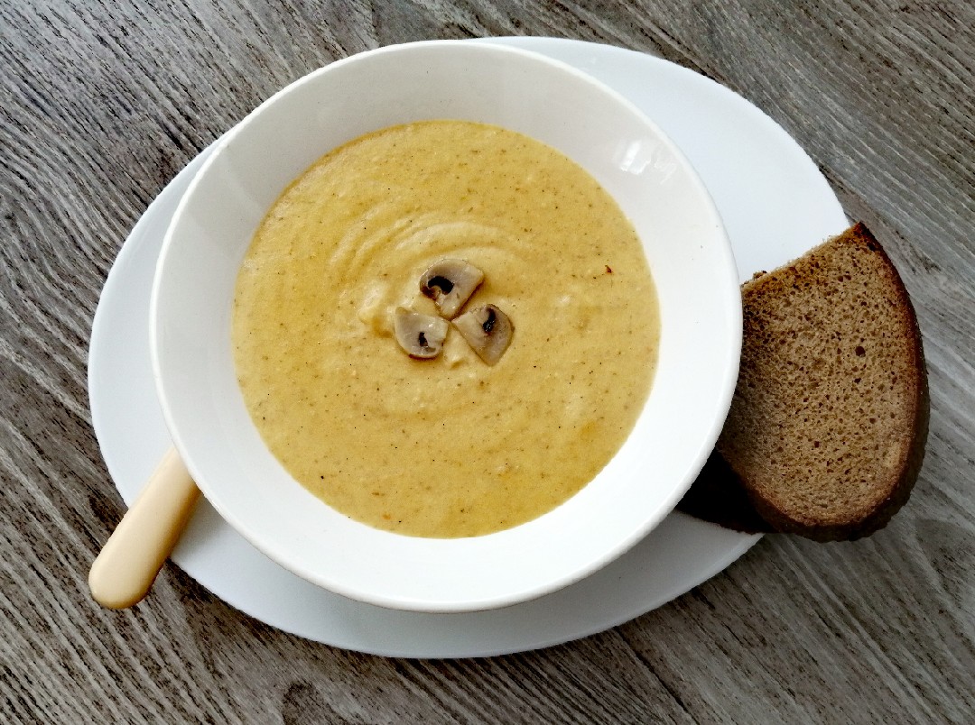 Грибной суп со сливочным сыром