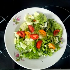 Лёгкий овощной салатик🥗