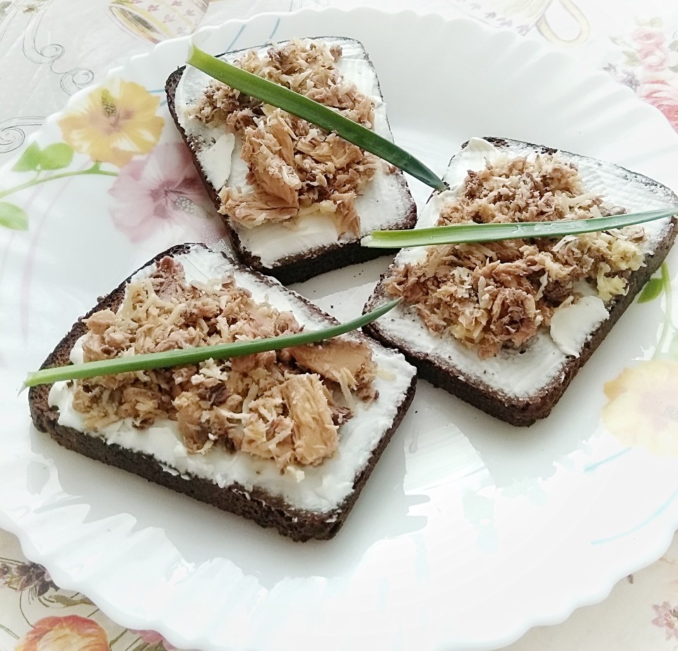 🥖Брускетта с тунцом