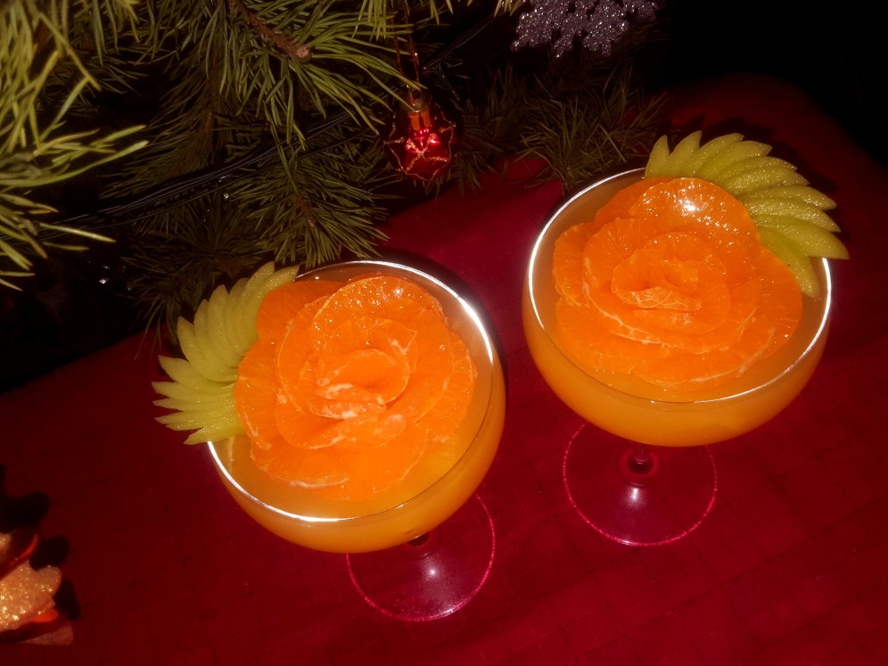 Мусс из заварного крема с апельсиновым желе