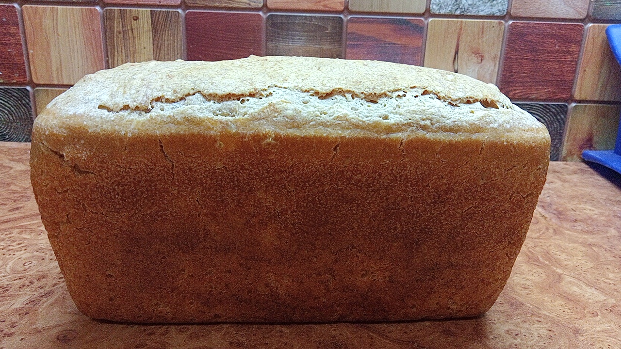 Хлеб. Пшеничный, бездрожжевой хлеб на ржаной закваске 🍞