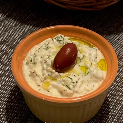 Греческий йогуртово-чесночный соус «Дзадзики»