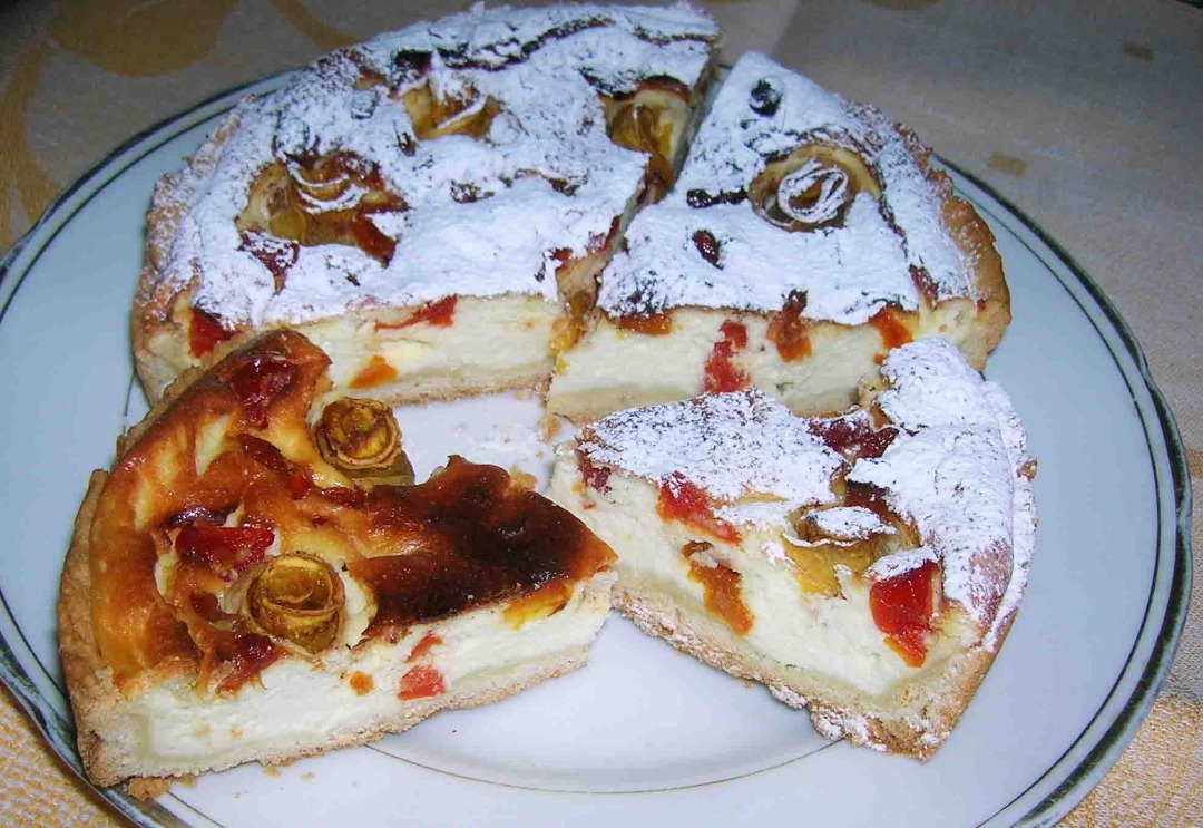 Творожный пирог с помидорками черри и тыквой (вариант с сахаром)