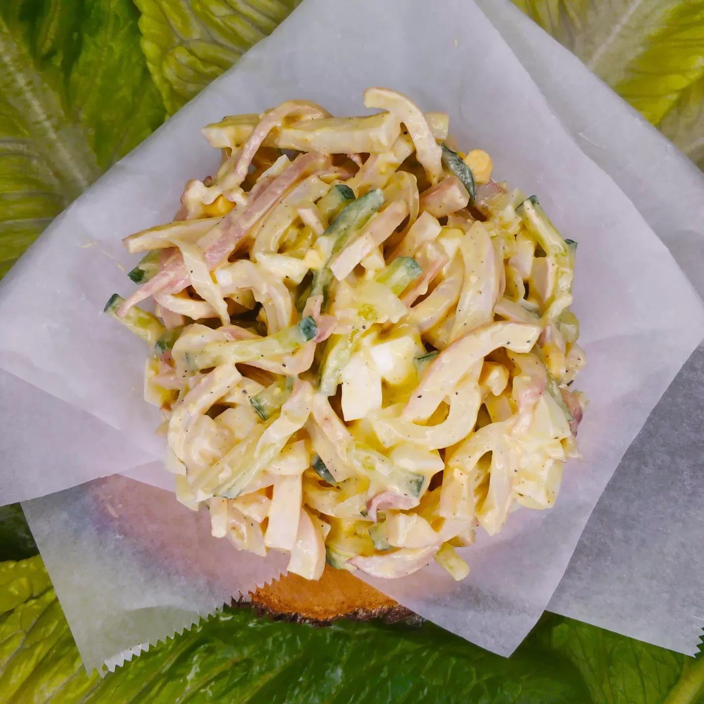 Салат с кальмаром огурцом и яйцом рецепт с фото пошагово