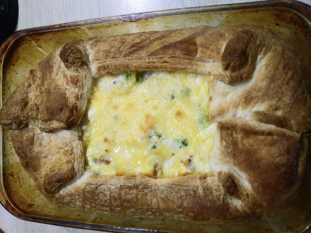 Киш с овощами и курицей