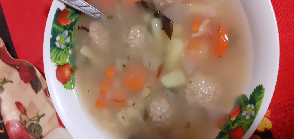 Супчик С Рисом Басмати Овощами и Фрикадельками