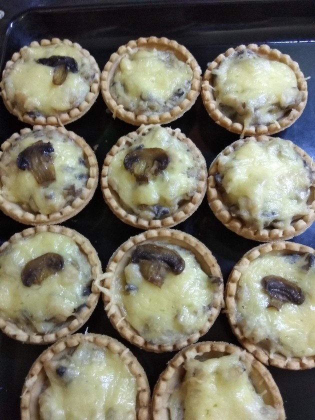 Жюльен в тарталетках🥰🥧