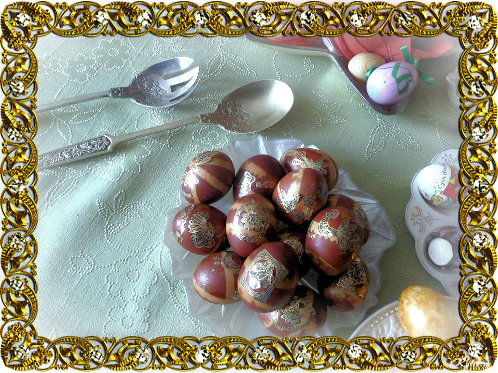 💕 Яйца в луковой шелухе с узором в полоску