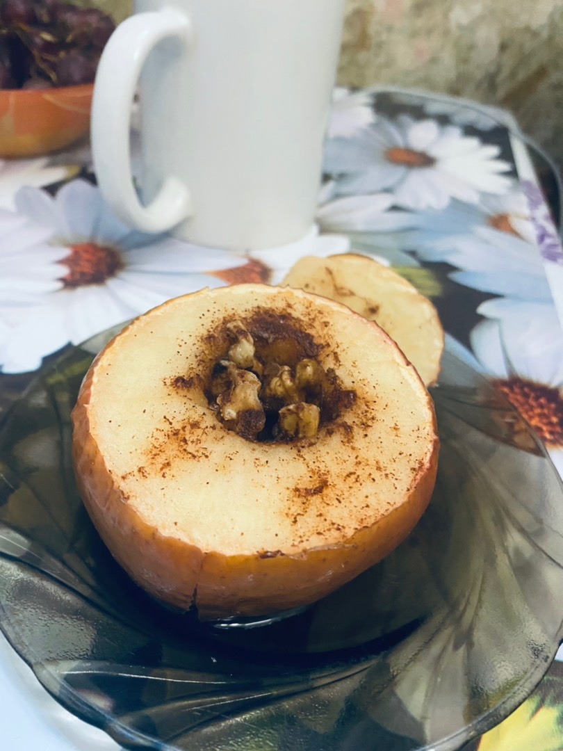 Запечённое яблоко