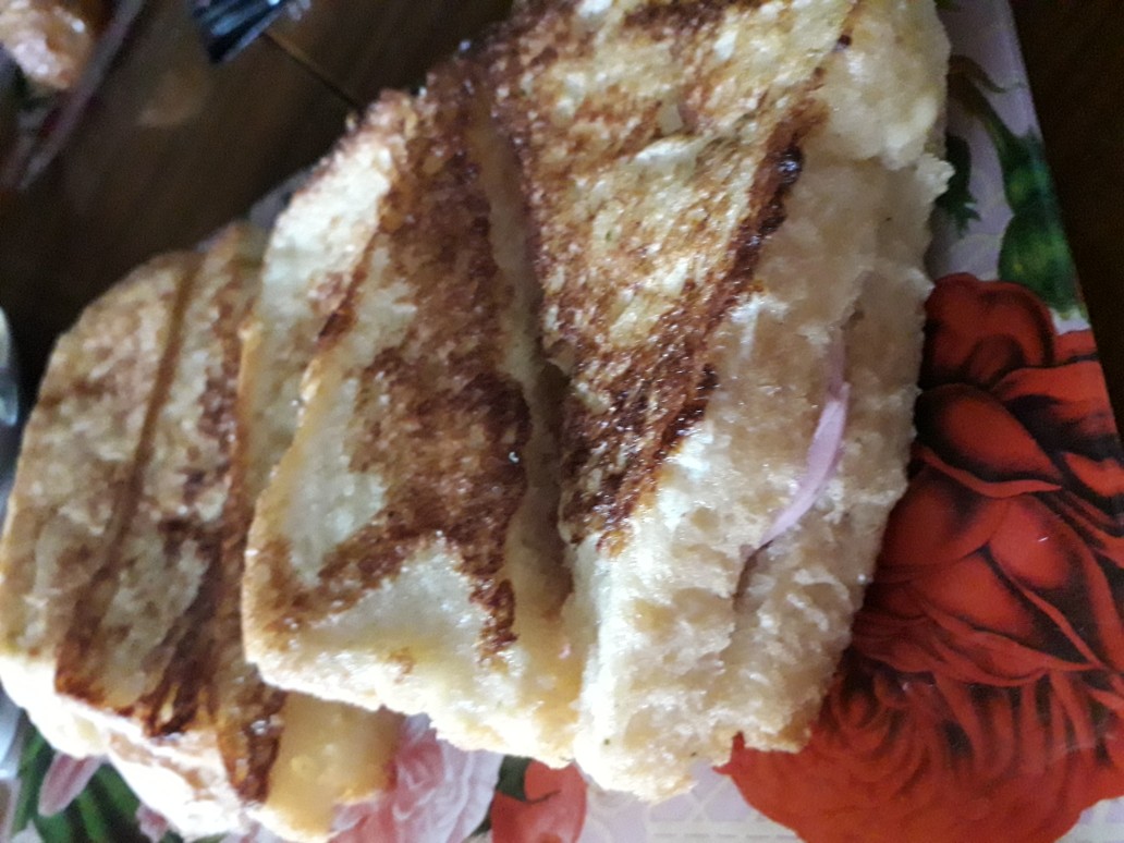 Горячие🥪бутерброды на сковороде