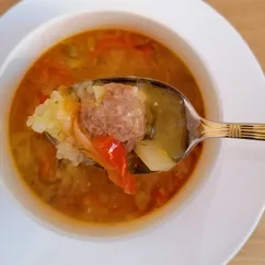 Рисовый супчик с фрикадельками 🍲