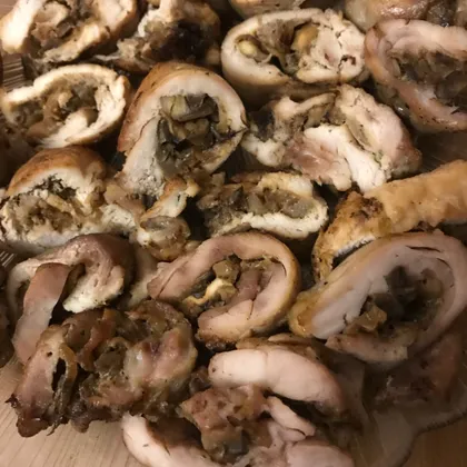 Куриные рулеты с грибами