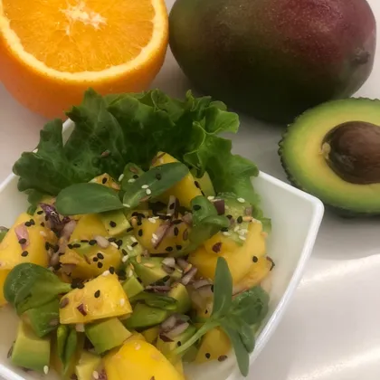 Салат из манго и авокадо (без майонеза)