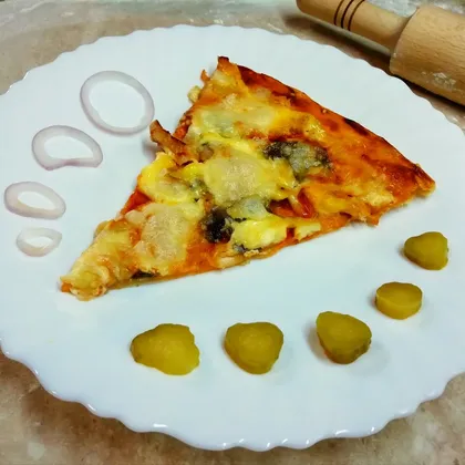 Пицца с курицей и грибами🍕