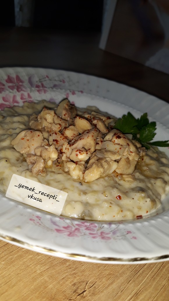 Beşamel soslu patlıcan- Баклажаны с соусом Бешамель