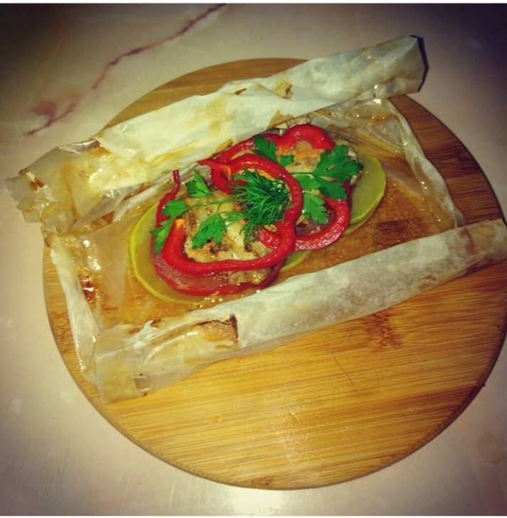 Курочка с овощами в пергаменте быстрый пп ужин