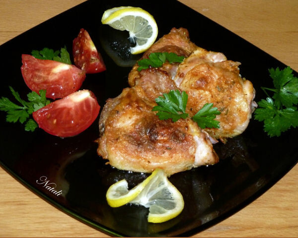 Куриные бедрышки в йогуртовом соусе