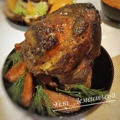 Рулька в духовке - вепрево колено