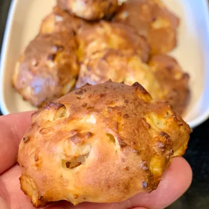 Творожные булочки с яблоком