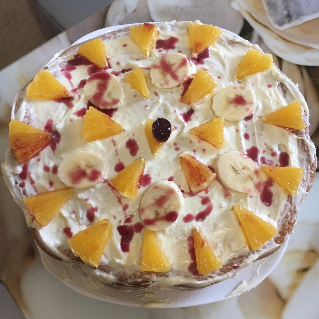 Торт со сметанным кремом и фруктами – кулинарный рецепт
