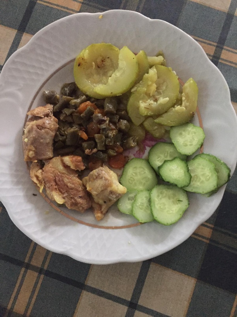Мясо с овощами в духовке