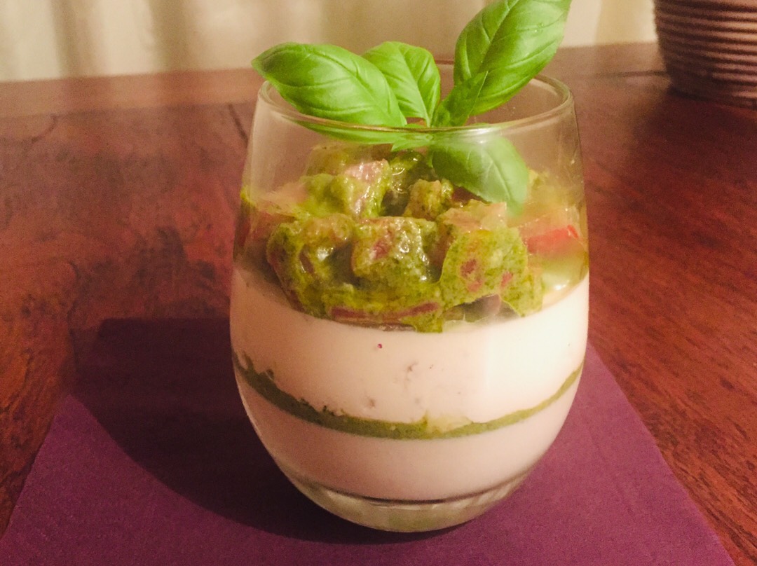 Панна котта с моцареллой