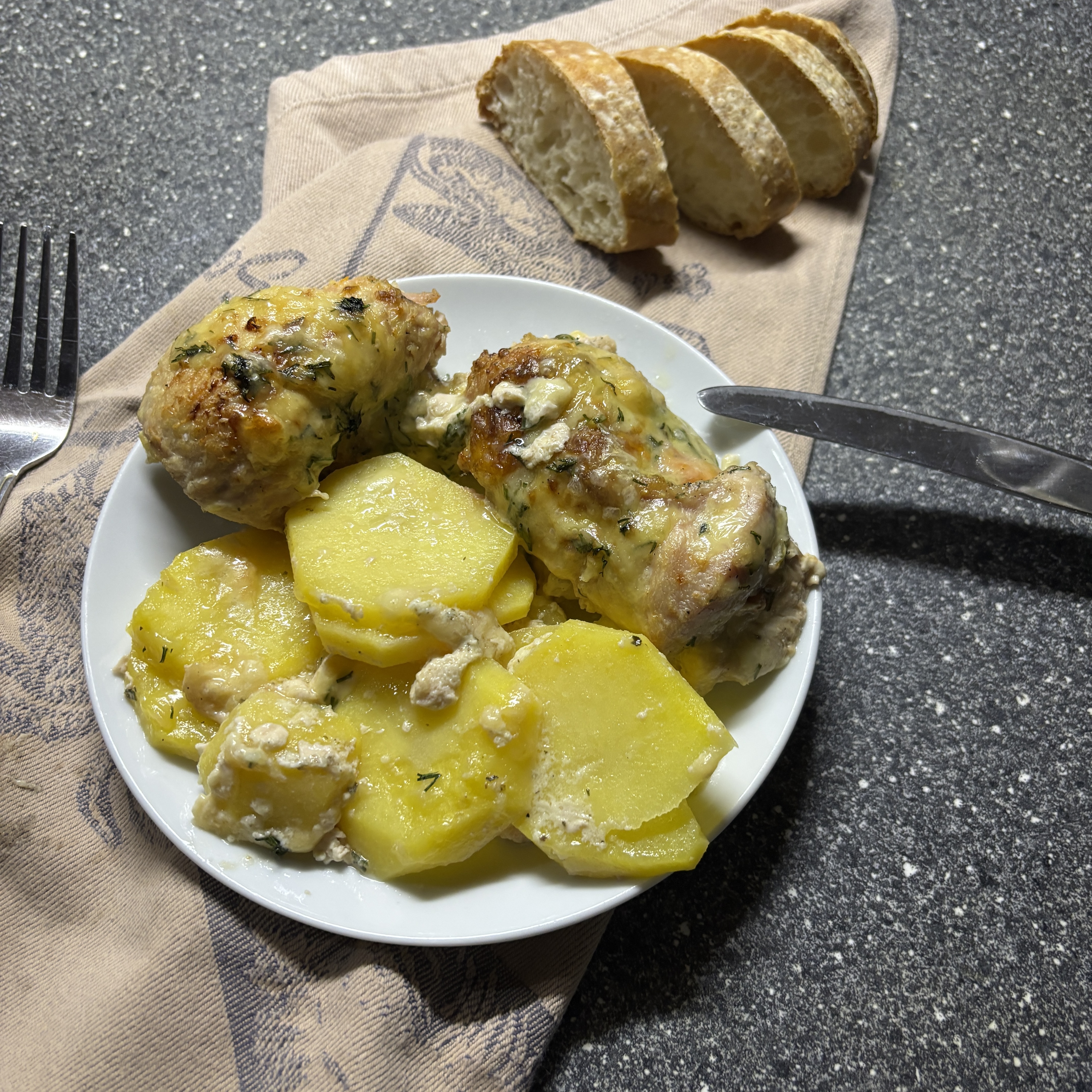 Рулетики из филе индейки с сыром