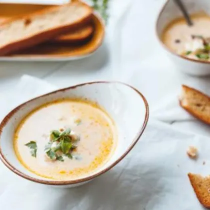 Сырный суп по-французски с чесночными гренками