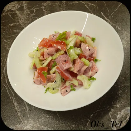 Салат из сельдерея и помидоров