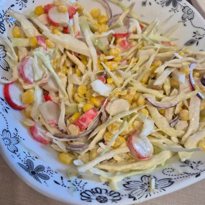 Летний крабовый салат
