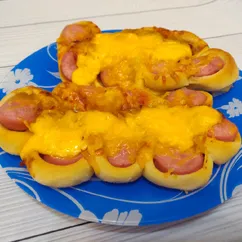 Паровка (сосиски в тесте с соусами) 🌭