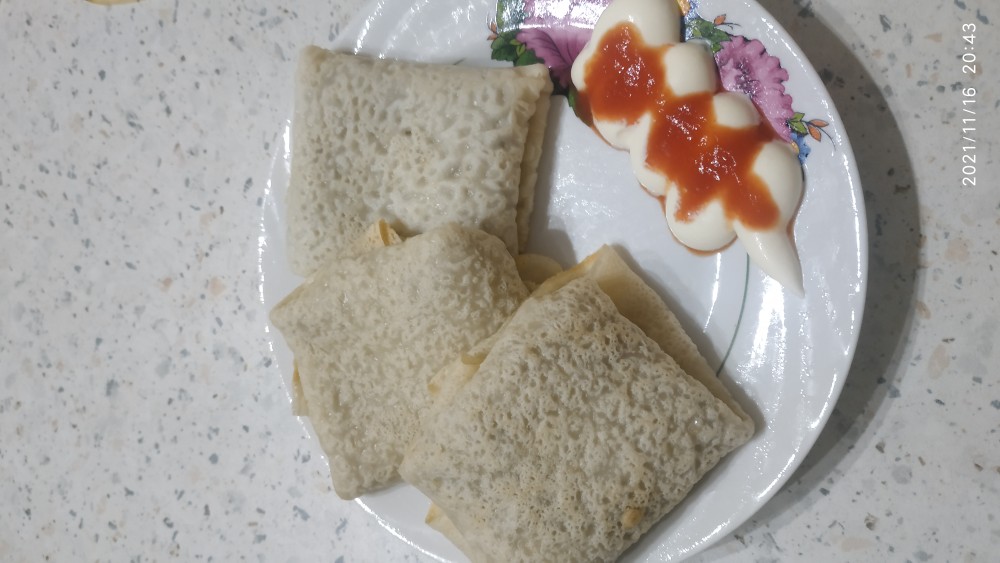 Налистники с тушёнкой