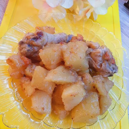 Тушёный картофель с курицей