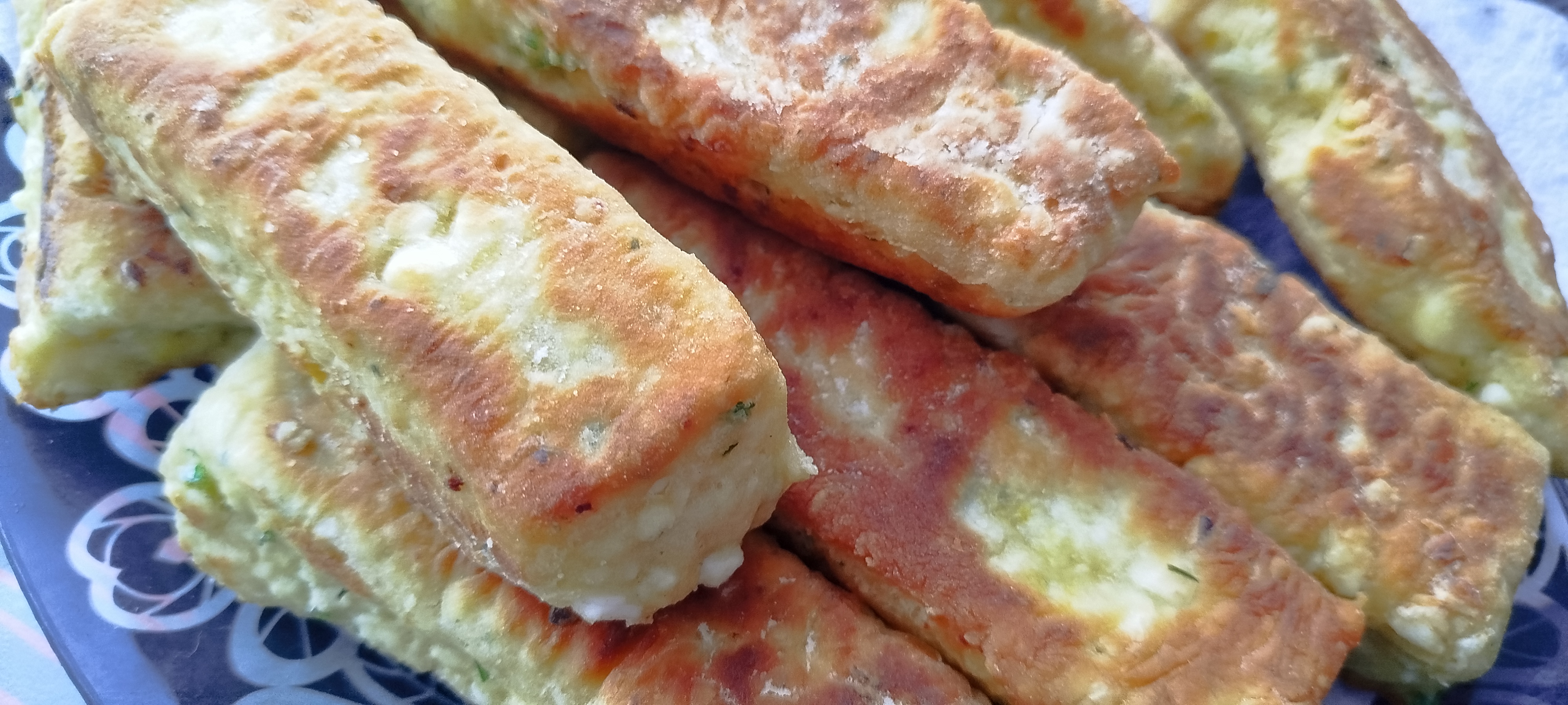 Ленивые пирожки с яйцом и луком