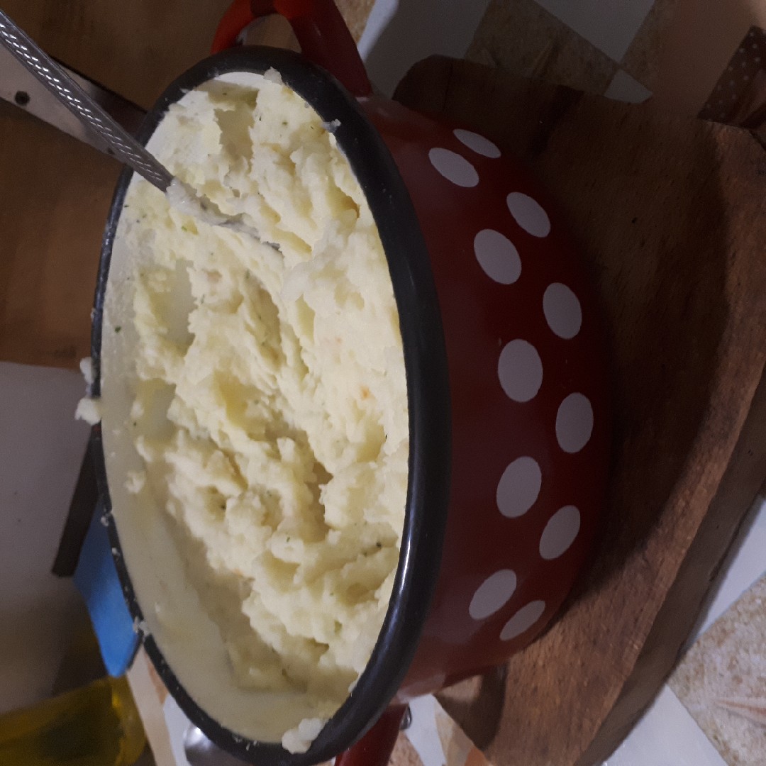 Картофельное пюре с плавленым сыром