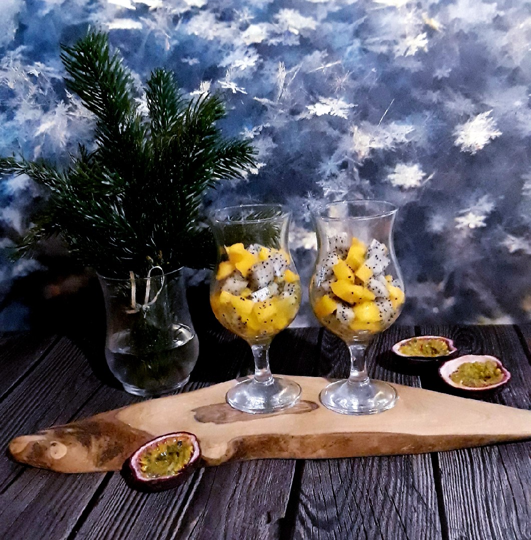 Новогодний салат из манго и питахайи 🎉🎄🥗🎄🍽🎄🍾🎄🥂🎄🎊