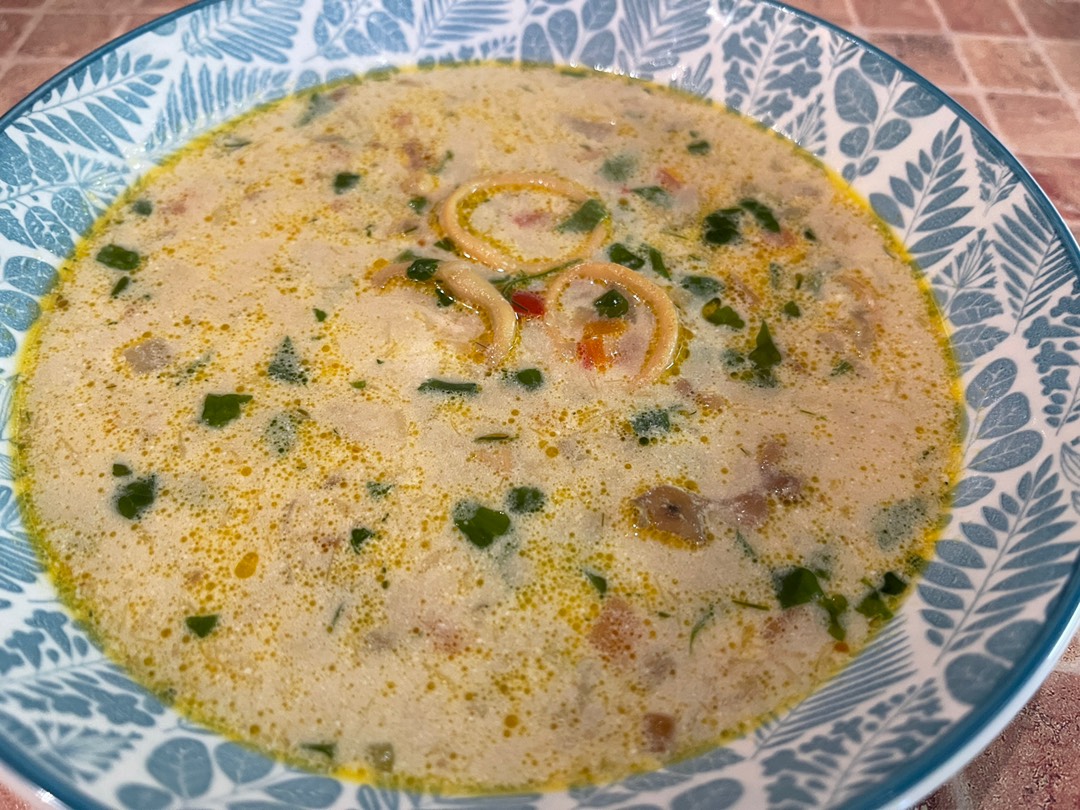 Суп из морепродуктов на сливках