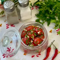 Закуска из томатов черри 