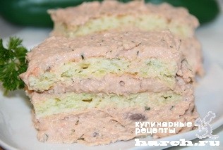 Кабачковые пирожные с рыбным кремом