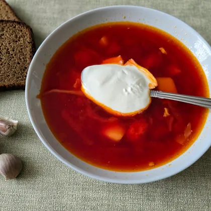 Борщ с тушенкой