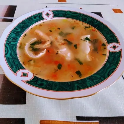 Диетический рыбный суп с брюшками лосося